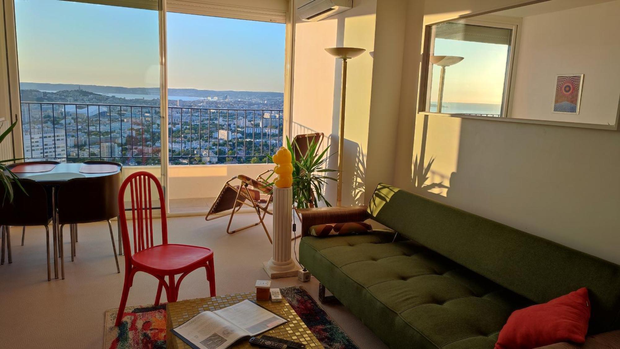 Panoramic View Of Marseille For Two Apartment Exterior photo