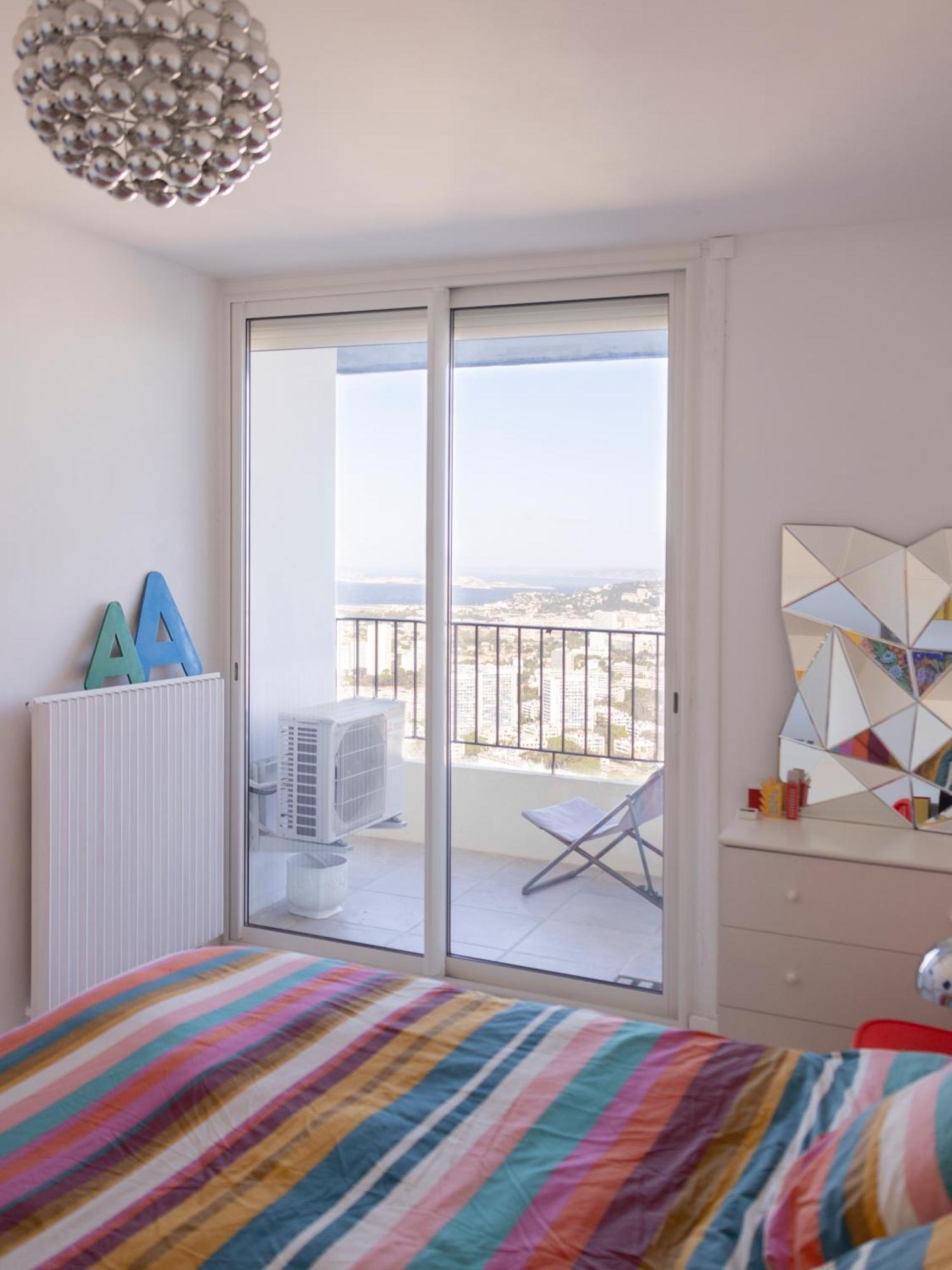Panoramic View Of Marseille For Two Apartment Exterior photo